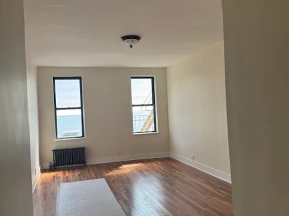 313 Brightwater Court image 10 of 15