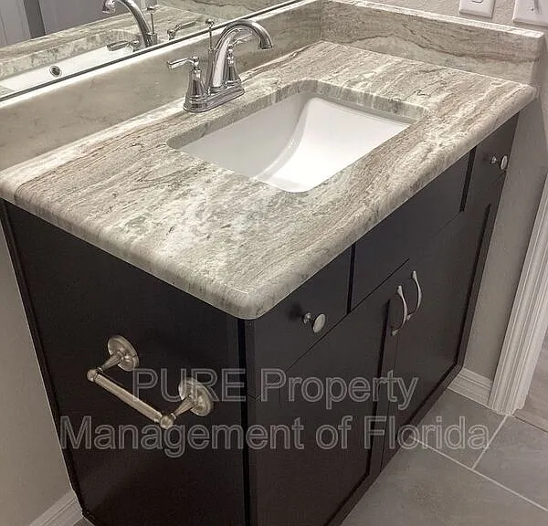 6577 SW 140th Place Rd #1 — Photo 8