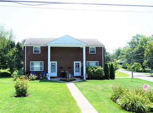 400 Colonial Dr #402, Monroeville, PA 15146