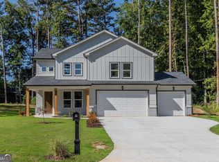 3277 Village Glen Dr, Snellville, GA 30039
