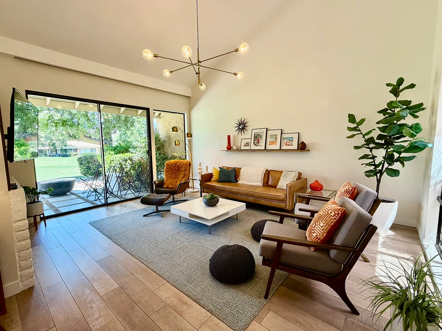 3 bed, 1584 sqft, $6,800 — Photo 4