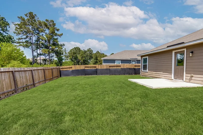 3 bed, 2.0 bath, 1366 sqft, $1,600 — Photo 4