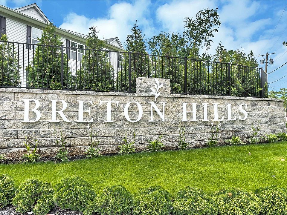 1st image of 204 Breton Way