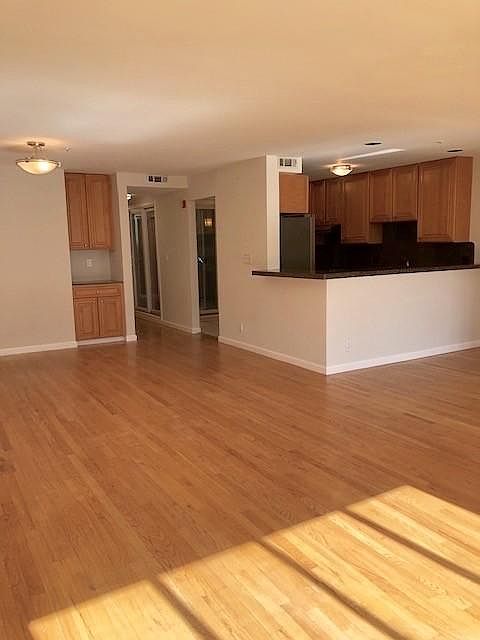 1st image of 1252 Broadway
