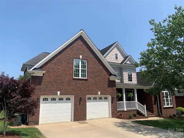 1843 31st Avenue Ln NE, Hickory, NC 28601