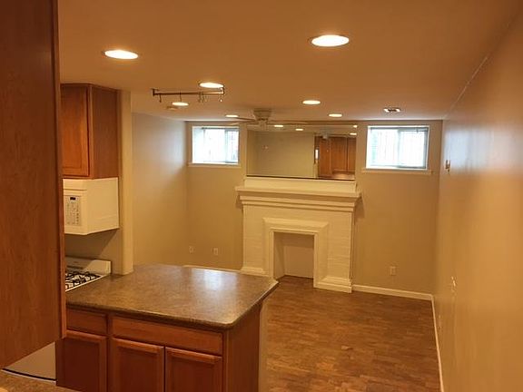 4th image of 828 N Emerson St #5