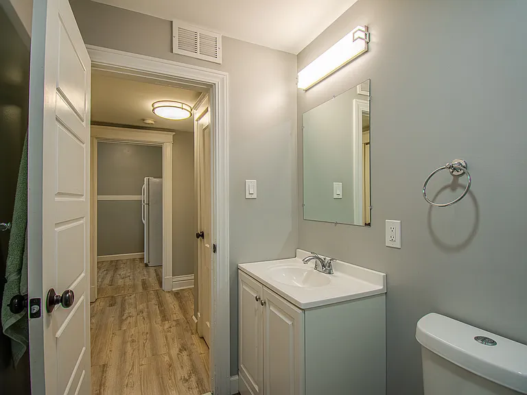 710710 Leland Ave #2N — Photo 16