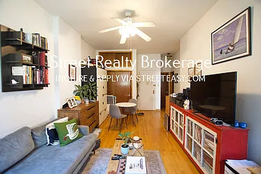 Rented by Street Realty Brokerage LLC