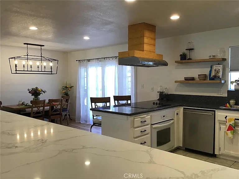 1480 Godell St — Photo 11