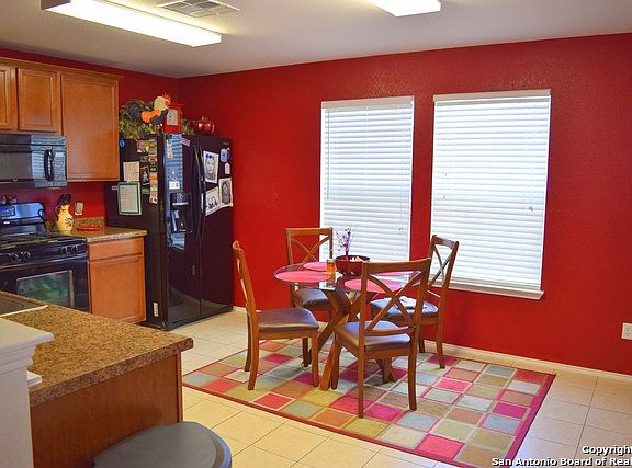 5th image of 707 Encinita Dr
