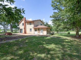 14031 222nd Rd, Holton, KS 66436