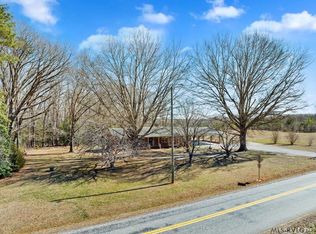 3596 Blackridge Rd, La Crosse, VA 23950