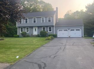 4 Erin Ln, Norfolk, MA 02056