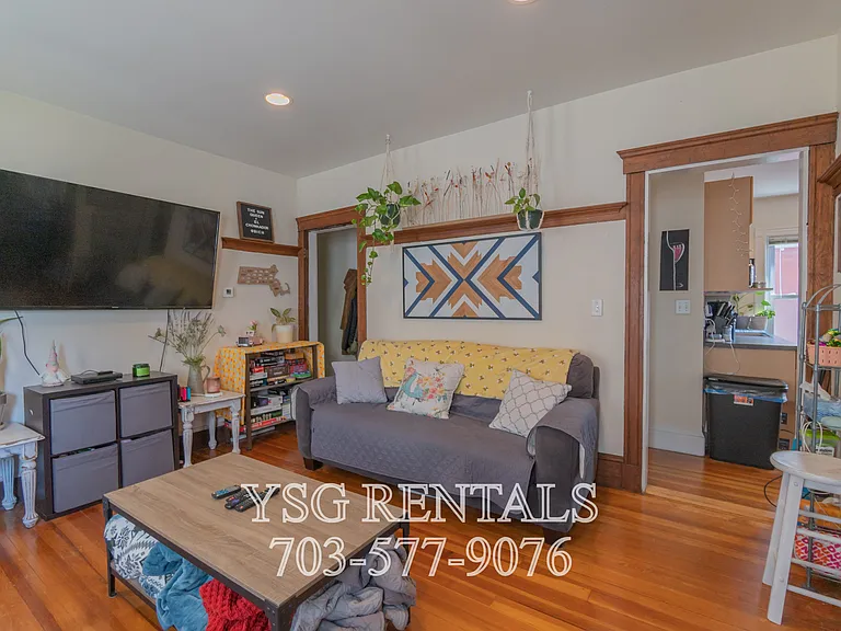 40 Easton St #1 — Photo 10