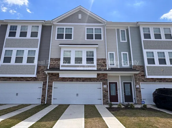 5334 River Reach Dr, Raleigh, NC 27616