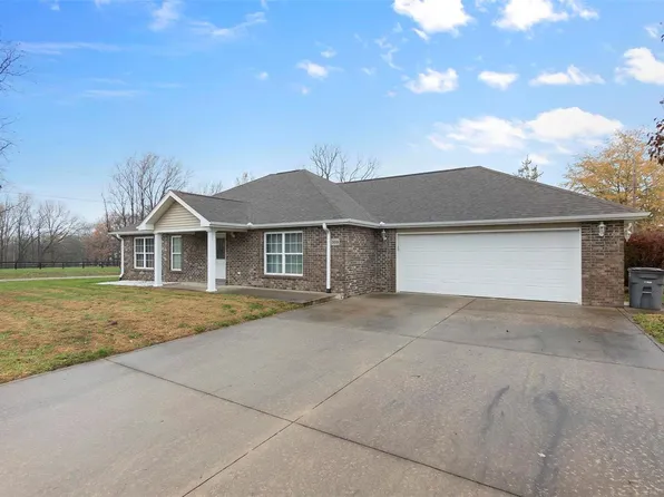 359 Jeffery Dr, Jackson, MO 63755