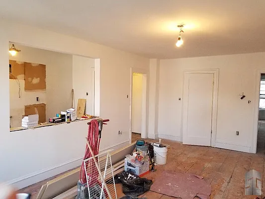 Rented by Skyline Group Real Estate | media 27