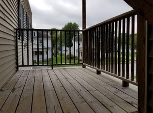 708 E Washington St APT 4, Washington, IA 52353