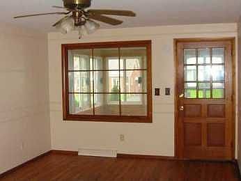 5th image of 99 Gertrude Ave