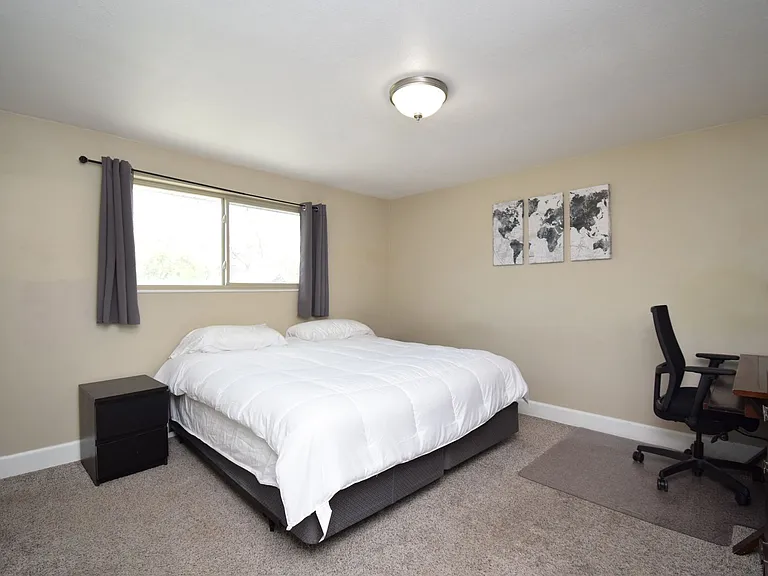 3638 W Jasmine St — Photo 12