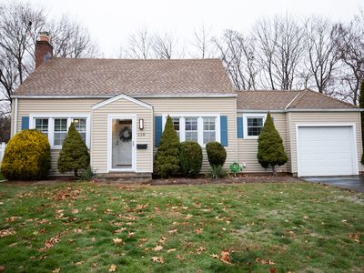 (Undisclosed Address), Hamden, CT, 06514