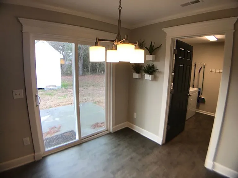 111 Hunters Landing Dr — Photo 6