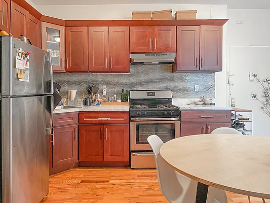 Rented by Simply Brooklyn Realty Inc | media 6