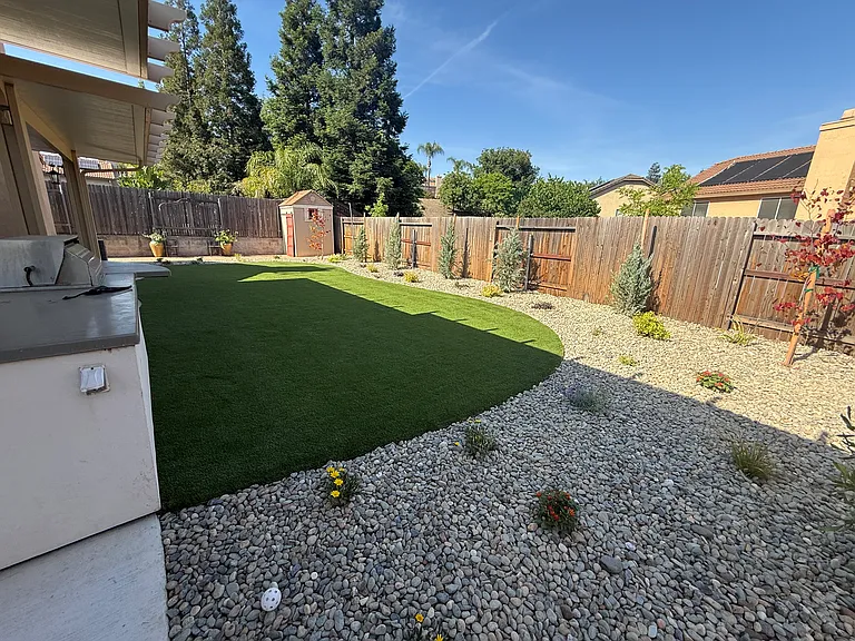 1213 Regina St — Photo 31