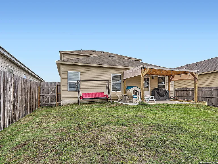 13039 Heathers Sun St — Photo 16
