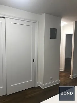 Rented by Bond New York | media 9