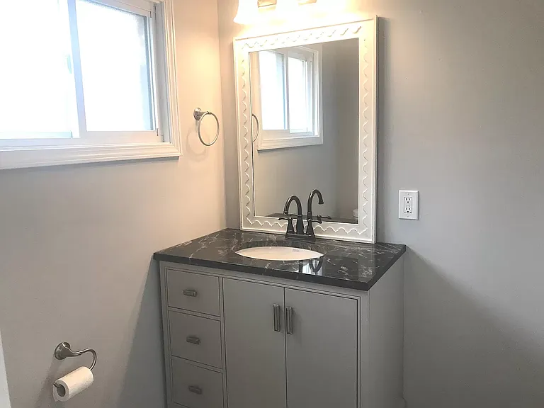 4313 Apple Ave — Photo 10