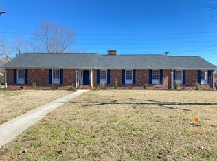 6 Westchester Rd, Greenville, SC 29615