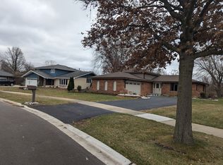 71 Ruggles Ct, Orland Park, IL 60467