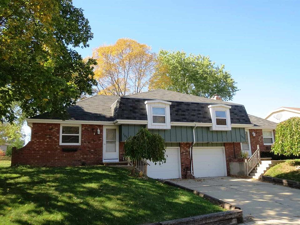 Side by Side Duplex!