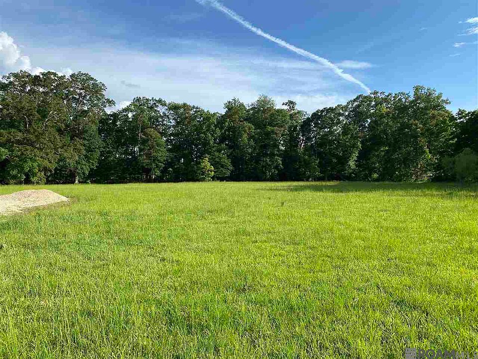 2nd image of 9843 Blackwater Rd