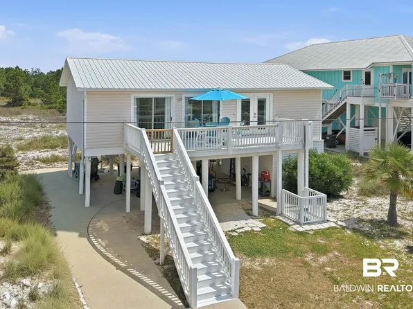 5615 Pizarro Ave, Gulf Shores, AL 36542