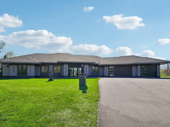 24122 Hilo Ct, Forest Lake, MN 55025
