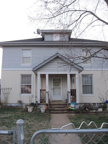 1st image of 413 Magnolia Ave