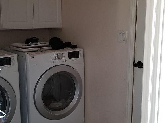 5th image of 100 Regier Springs Dr