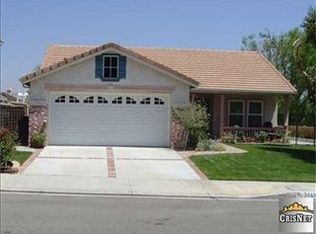 30404 Yosemite Dr, Castaic, CA 91384