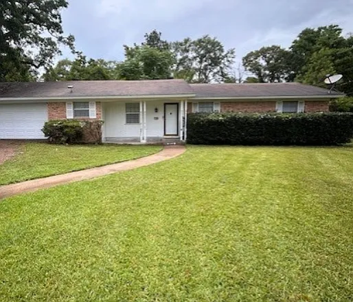 1208 Walnut Bend St — Photo 1