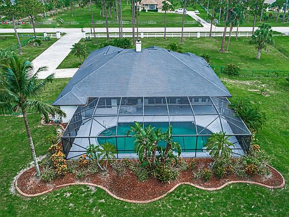 5th image of 15268 Orange Blvd Boulevard