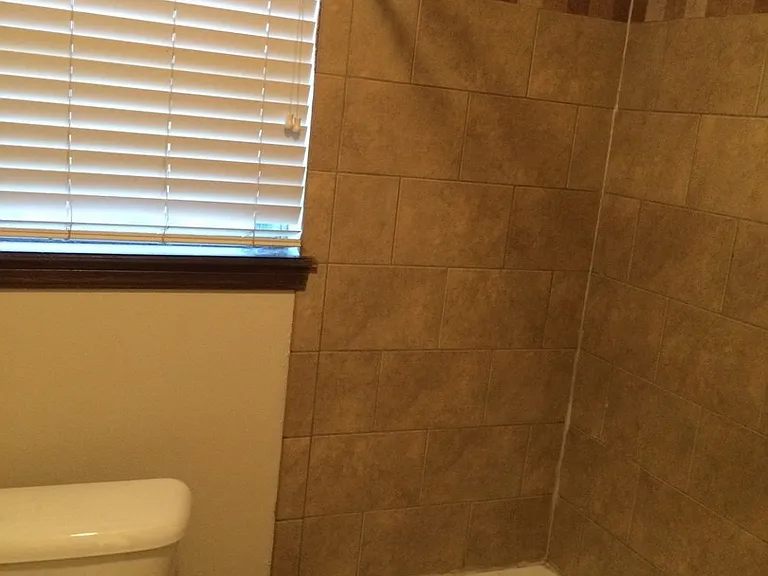 343 Woodcrest Dr — Photo 11
