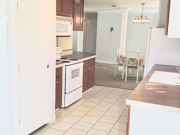 4th image of 11519 Becky Cir