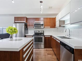 1120 Hampton Cir #107, Saskatoon, SK S7R0L9