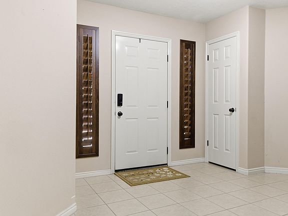 3rd image of 3530 S Manzanita Rd #13