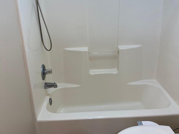 2nd bathroom upstairs