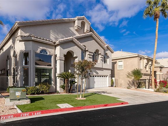 3rd image of 2084 Eaglepath Cir