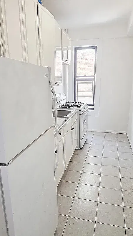 2950 Ocean Avenue — Photo 3