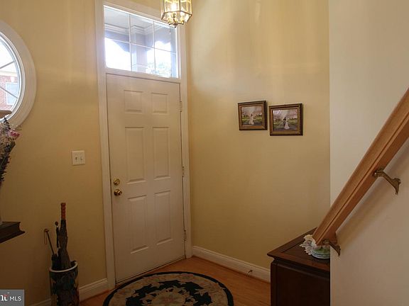 3rd image of 1155 Regal Oak Dr